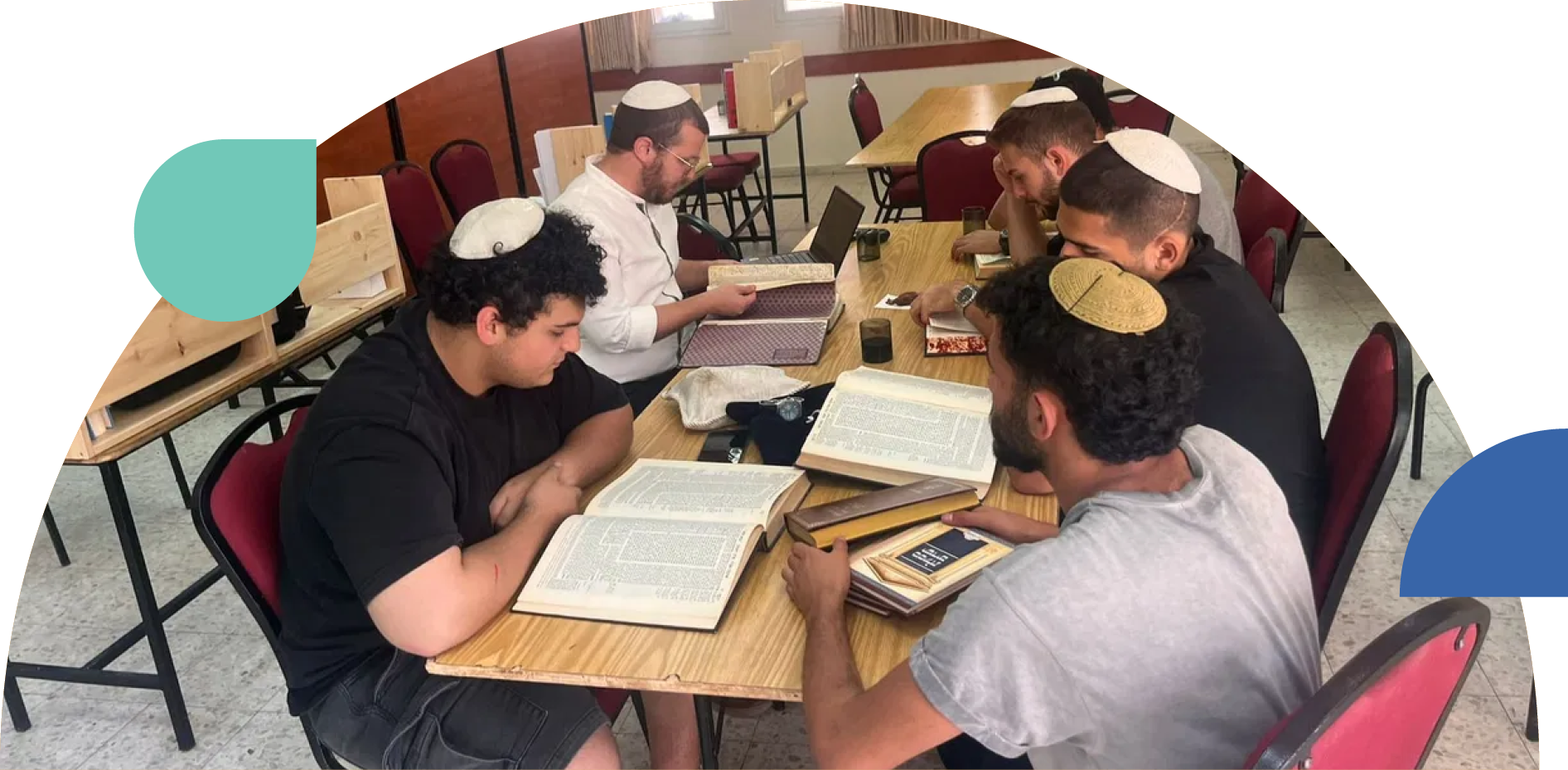 tzur-moshe_pic3